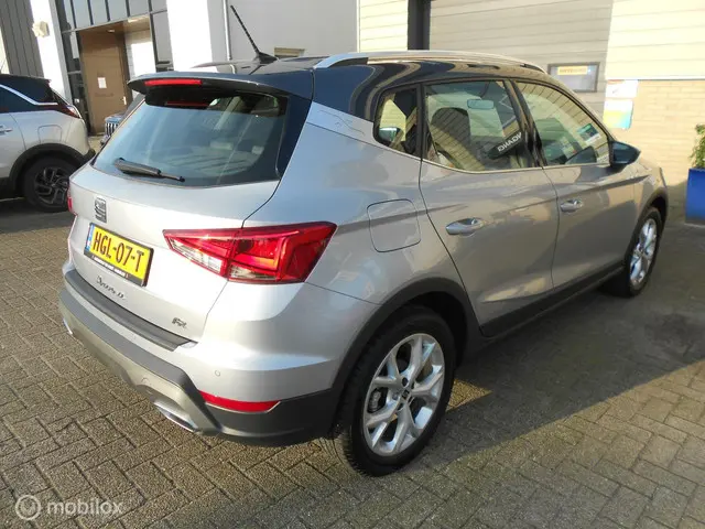 SEAT Arona 1.0 TSI FR Intense Plus 2023 Benzine 8