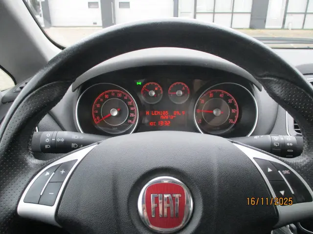 Fiat Punto Evo 1.4 Business 2012 Benzine 8
