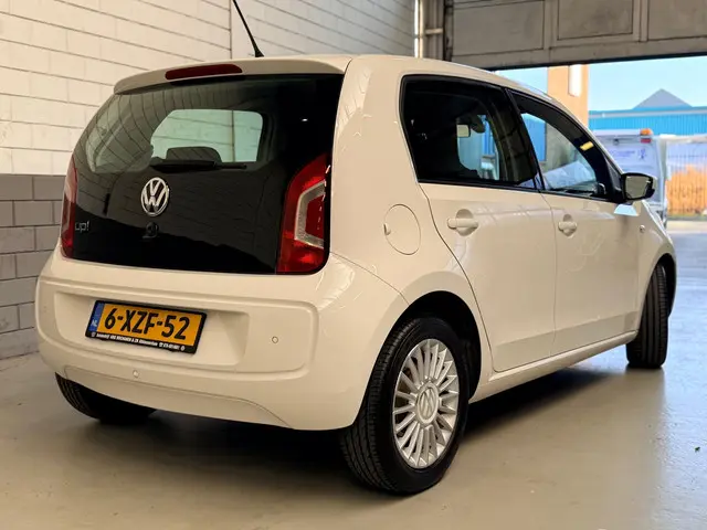 Volkswagen up! 2