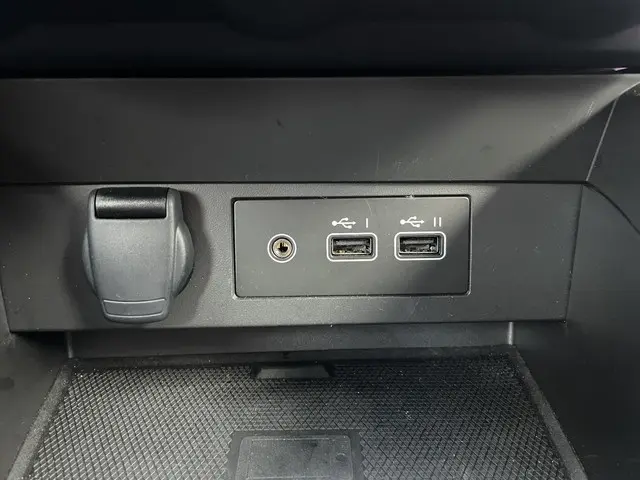 Renault Clio 1.0 TCe 90 GPF Techno 2024 Benzine 29