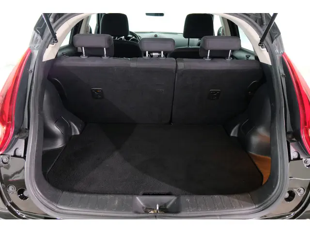 Nissan Juke 1.6 Acenta 2014 Benzine 27