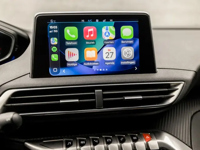 Peugeot 5008 1.2 PureTech Sport 7 Persoons 2017 Benzine 8