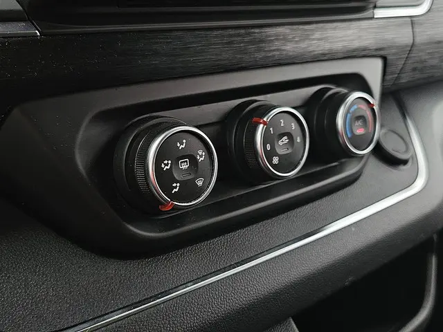 Renault Trafic 2.0 DCI 2022 Diesel 10