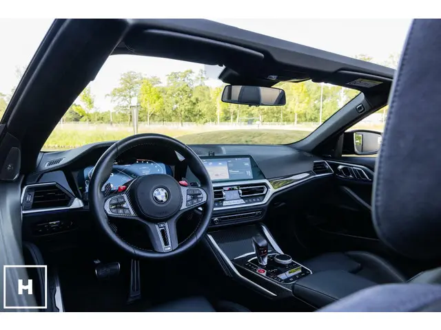 BMW M4 4-serie Cabrio xDrive Competition 2023 Benzine 19