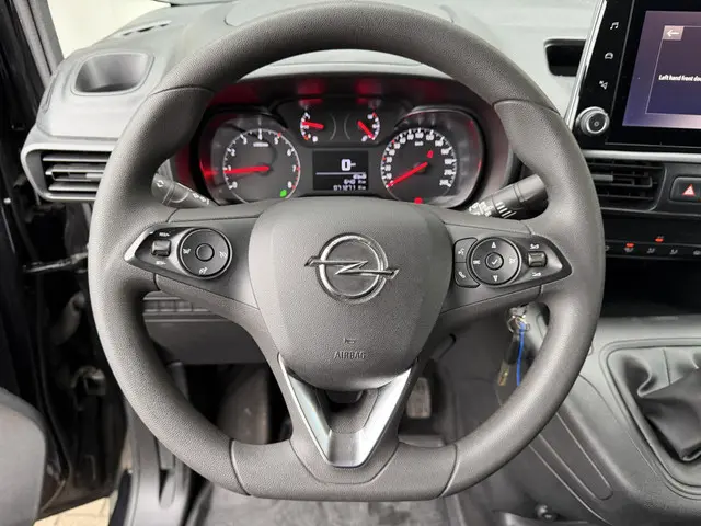 Opel Combo 1.5D 100PK Euro 6 L1H1 2021 Diesel 33