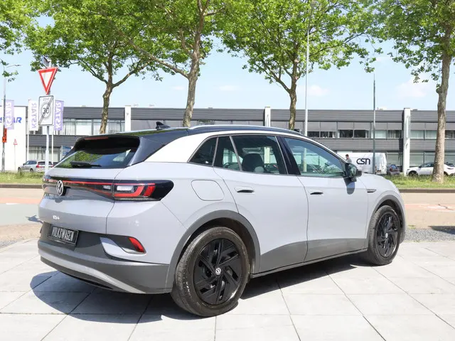 Volkswagen ID.4 Pro 77 kWh 150KW 2022 Elektrisch 19