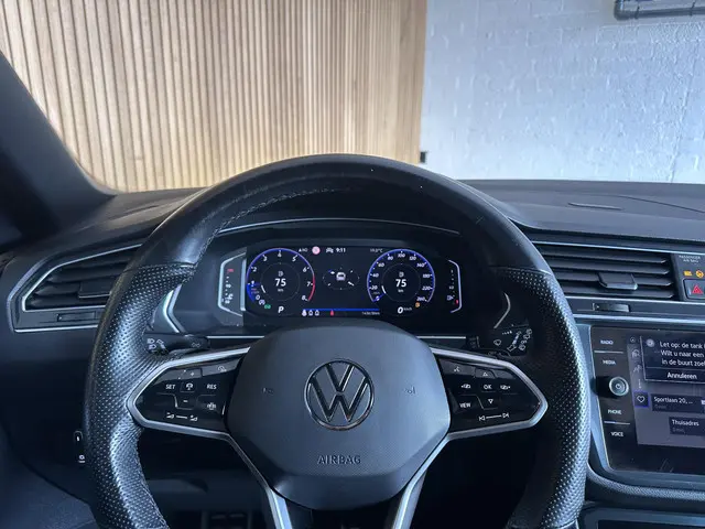 Volkswagen Tiguan 1.5 TSI R-Line Business+ 2021 Benzine 18