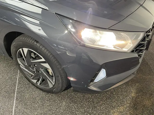 Hyundai i20 1.0 T-GDI Comfort Smart 2021 Benzine 24