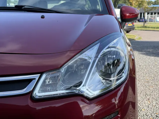 Citroën C3 1.2 PureTech Collection 2015 Benzine 31