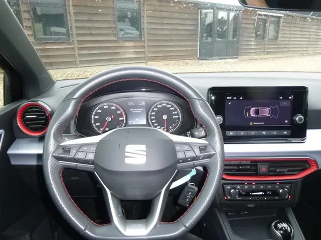 SEAT Ibiza 1.0 EcoTSI FR FULL LINK 2022 Benzine 15