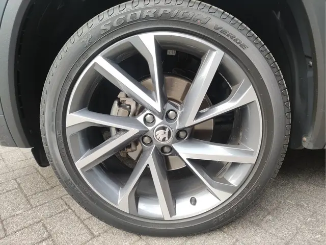 Škoda Kodiaq 1.5 TSI DSG Sportline Business 2020 Benzine 13