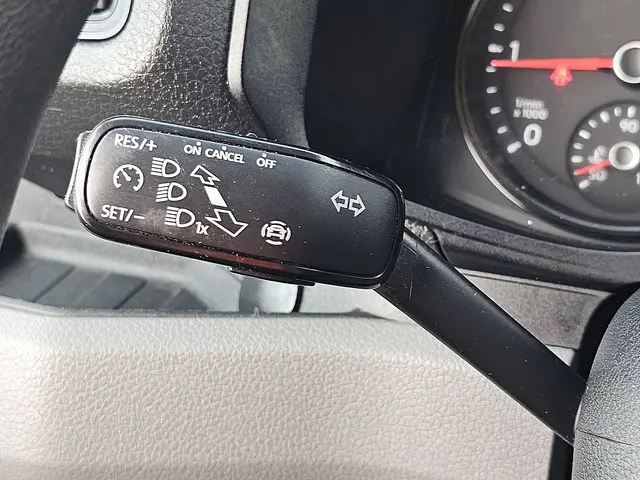 Volkswagen Crafter 35 2.0 2023 Diesel 10