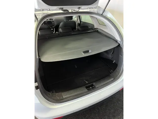 Kia cee'd Sportswagon 1.6 GDI ComfortLine 2015 Benzine 7