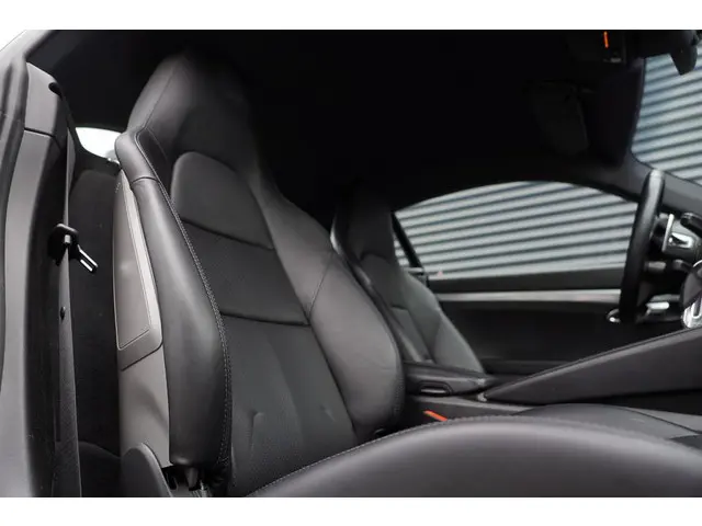 Porsche 718 Cayman 2.0 2017 Benzine 32