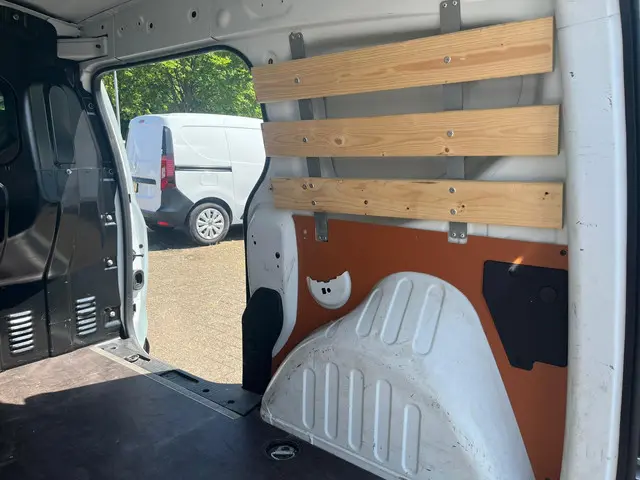 Renault Express 1.5 dCi 75 Comfort + 2023 Diesel 13