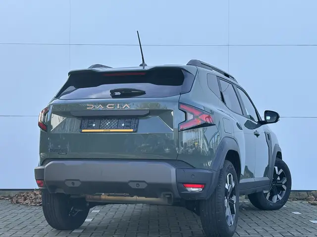 Dacia Duster 1.6 Hybrid 140 Extreme 2025 Hybride Benzine 2