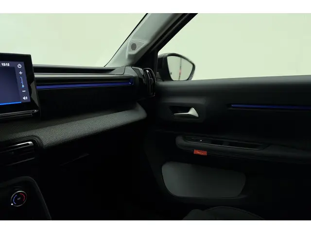 Citroën C3 1.2 Turbo 100pk Plus 2025 Benzine 25