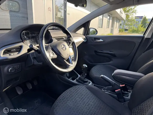 Opel Corsa 1.0 Turbo Cosmo| Navi| black&black| 2016 Benzine 8