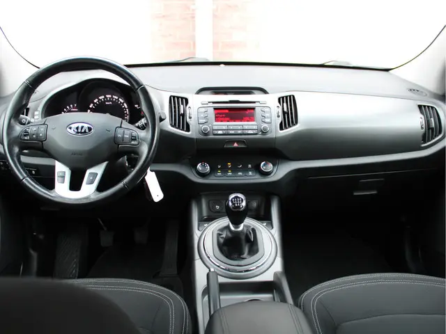 Kia Sportage 1.6 GDI ComfortLine 2013 Benzine 10