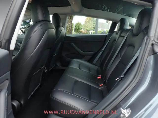 Tesla Model 3 LONG RANGE AWD 75kWh 2020 Elektrisch 9