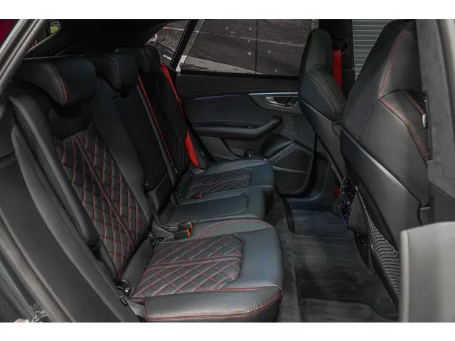 Audi SQ8 4.0 TFSI Quattro 2024 Benzine 10