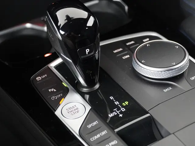 BMW 1 Serie 5-deurs 118i 2023 Benzine 22