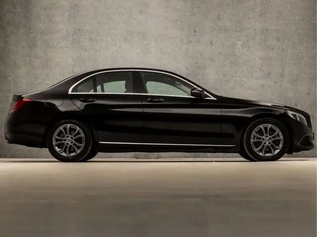 Mercedes-Benz C-Klasse 180 Sport 2018 Benzine 4