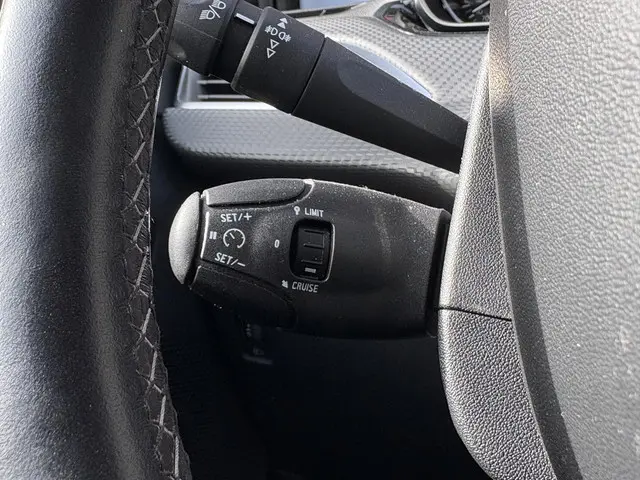 Peugeot 208 1.2 PureTech Allure 2016 Benzine 17