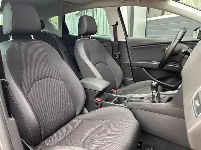 SEAT Leon 1.4 EcoTSI FR Business Intense 2017 Benzine 17