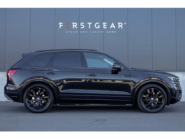 Volkswagen Touareg 3.0 TDI R-Line 2018 Diesel 3