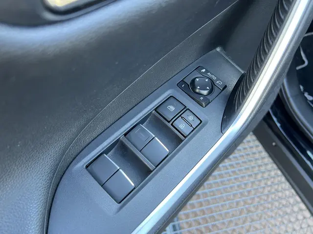 Toyota RAV4 2.5 Hybrid Dynamic 2021 Hybride Benzine 21