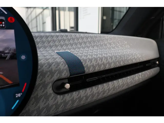 MINI Electric Cooper SE 2024 Elektrisch 23