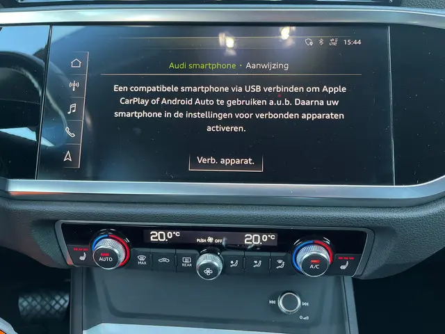 Audi Q3 35 TFSI Pro Line business 2020 Benzine 12