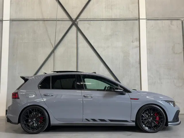 Volkswagen Golf 2.0 TSI GTI Clubsport 2021 Benzine 2