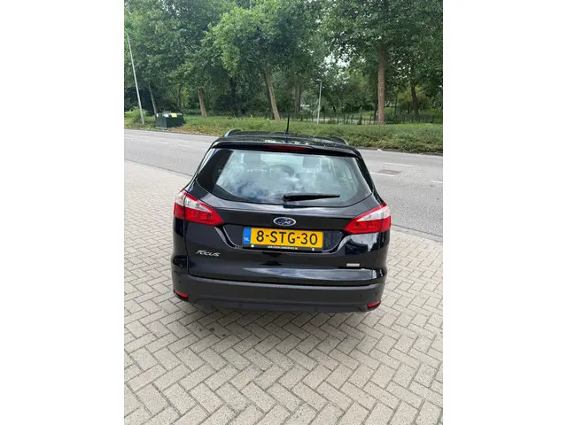 Ford Focus Wagon 1.0 EcoBoost Edition 2013 Benzine 8