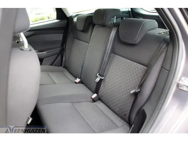 Ford Focus Wagon 1.0 EcoBoost Edition 2014 Benzine 12
