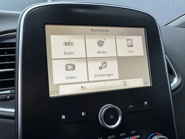 Renault Grand Scénic 1.2 TCe Zen 2017 Benzine 30