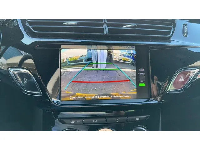 DS DS 3 Cabrio 1.2 PureTech 1955 2015 Benzine 8