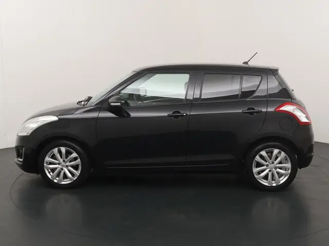 Suzuki Swift 1.2 Exclusive Automaat 2014 Benzine 2