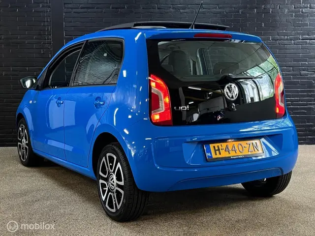 Volkswagen up! 1.0 high up! BlueMotion 2014 Benzine 23