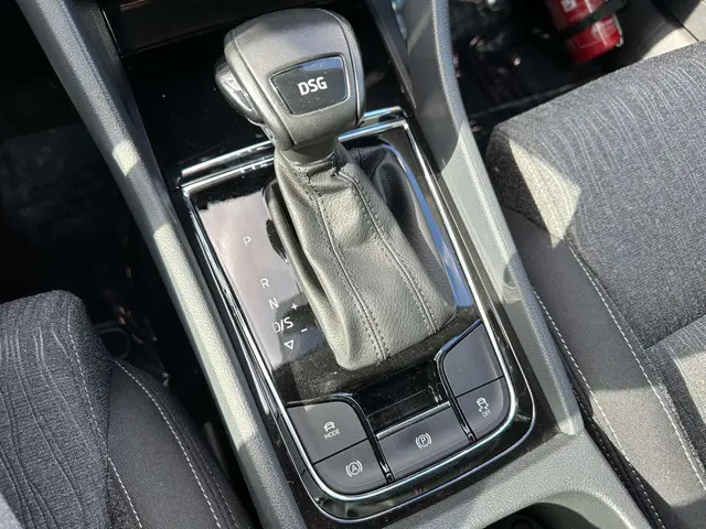 Škoda Karoq | AIRCO | NAVI | CC | ZETEL VW + STUUR 2018 Diesel 5