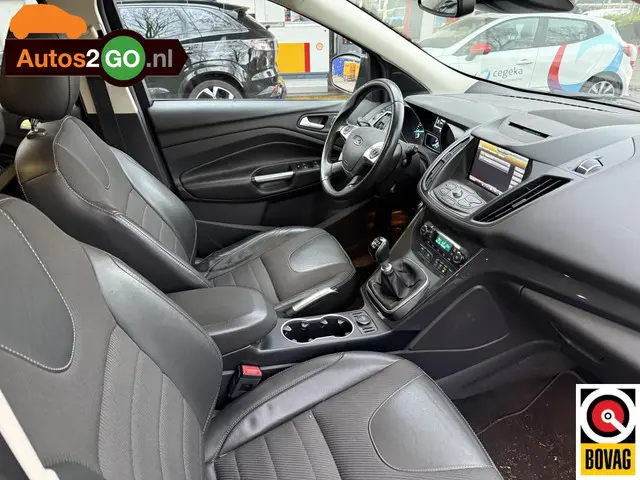 Ford Kuga 1.5 Titanium 2016 Benzine 29