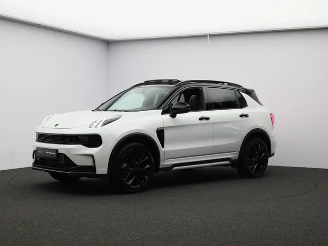 Lynk & Co 01 1.5 More 2025 Hybride Benzine 4