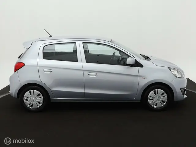 Mitsubishi Space Star 1.0 Cool+ 2019 Benzine 7