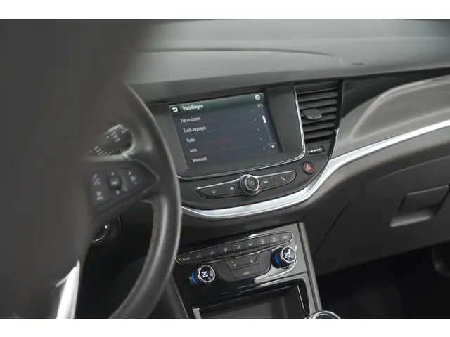 Opel Astra 1.2 Business Edition 2021 Benzine 50