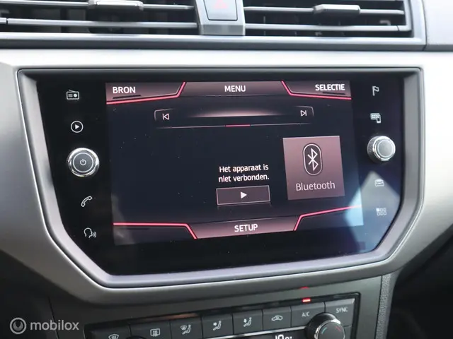 SEAT Ibiza 1.0 TSI Style Business Intense 2019 Benzine 24