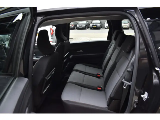 Dacia Jogger Hybrid 140 PK Extreme 2024 Hybride Benzine 11