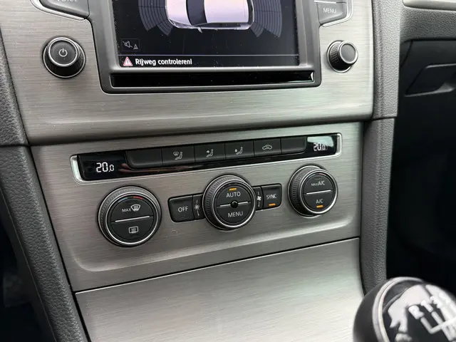 Volkswagen Golf 1.0 TSI Connected Series 2017 Benzine 23