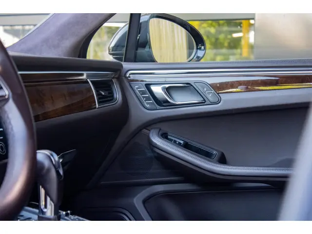 Porsche Macan 3.6 Turbo 2014 Benzine 28