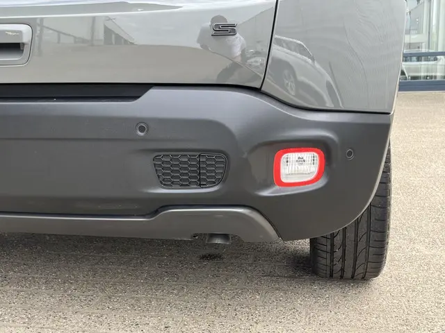 Jeep Renegade 1.5T e-Hybrid S 2023 Hybride Benzine 63